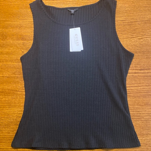 Guess Ribbed Tank Size Large - Picture 2 of 2